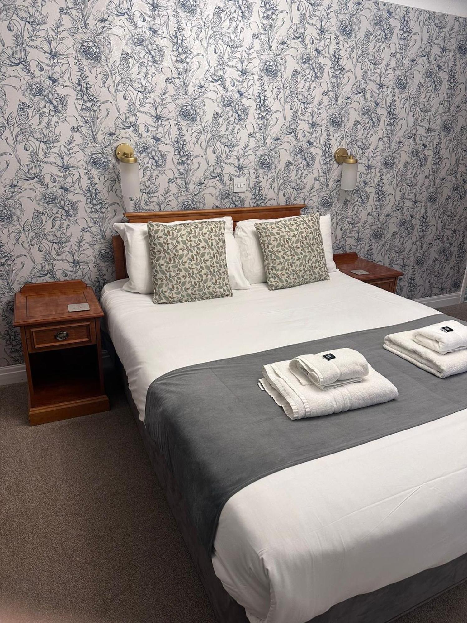 East Ayton Lodge Hotel, Скарборо Экстерьер фото