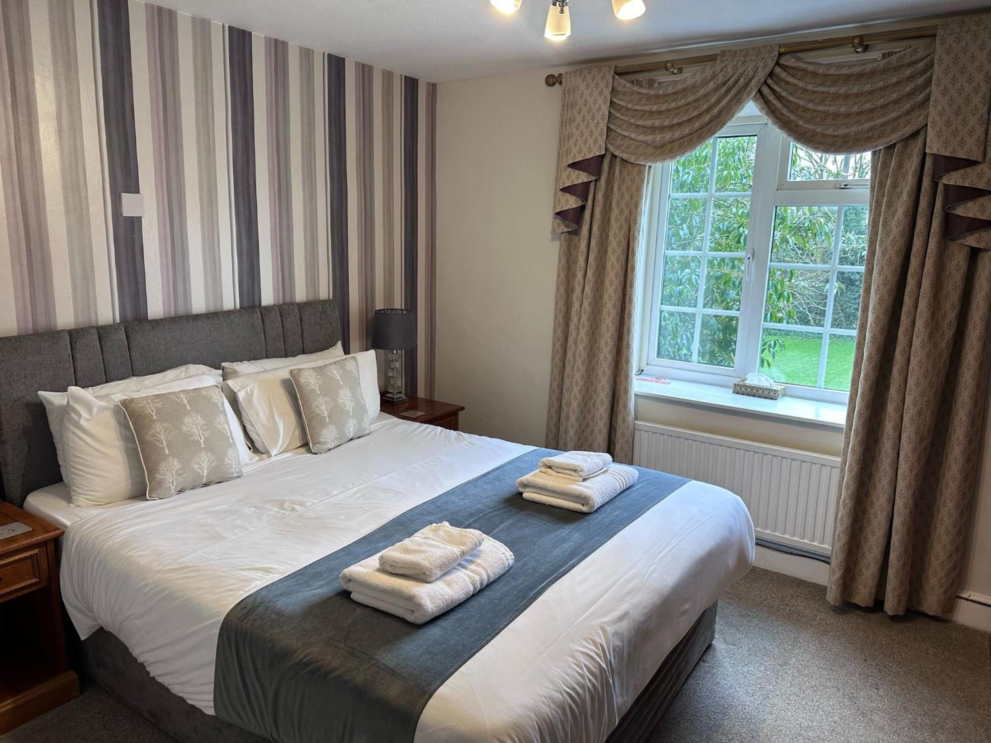 East Ayton Lodge Hotel, Скарборо Экстерьер фото
